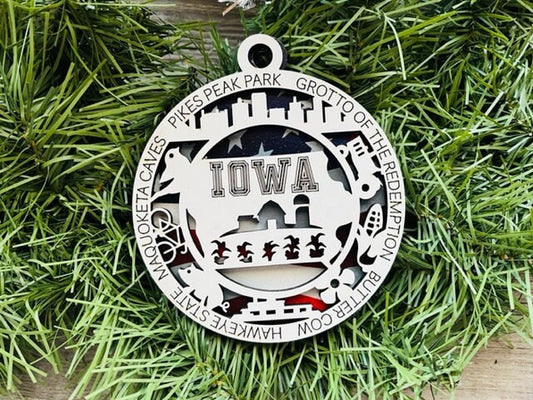 Iowa Ornament/ Iowa State Ornament/ Unique State Ornament/ State Pride Ornament/ Christmas Ornament/ Christmas Gift/ Iowa Pride