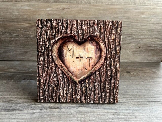 Personalized Tree Heart/ Tree Heart Plaque/ Tree Heart Sign/ Tree with Initials/ Valentine's Day Gift/ Love Gift/ Personalized Gift